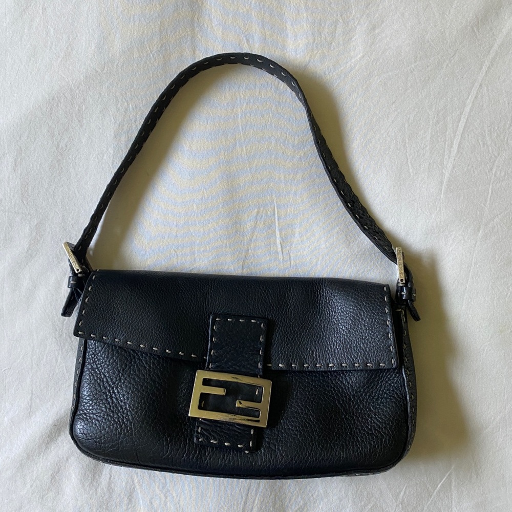 Vintage Fendi baguette Handbag
